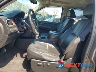 Zdjęcie 7 z 11 samochodu: 2008 CHEVROLET SILVERADO K1500 VIN:2GCEK133281123861 - miniatura