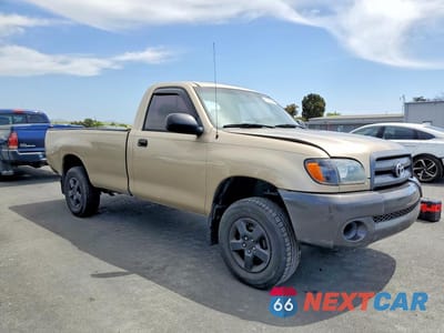 Czwarte zdjęcie samochodu z boku: 2003 TOYOTA TUNDRA BASE VIN:5TBJN32103S380030 - miniatura