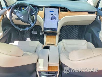 Zdjęcie 8 z 14 samochodu: 2018 TESLA MODEL X VIN:5YJXCBE29JF136366 - miniatura