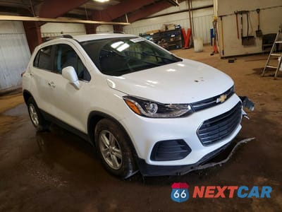 Czwarte zdjęcie samochodu z boku: 2020 CHEVROLET TRAX 1LT VIN:KL7CJLSBXLB001107 - miniatura