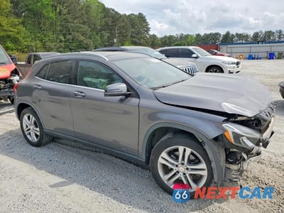 Czwarte zdjęcie samochodu z boku: 2017 MERCEDES-BENZ GLA 250 4MATIC VIN:WDCTG4GB0HJ322158 - miniatura