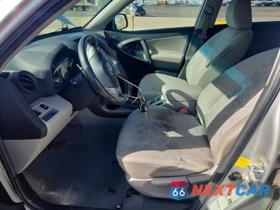 Zdjęcie 7 z 13 samochodu: 2012 TOYOTA RAV4 BASE VIN:2T3BK4DV1CW070171 - miniatura