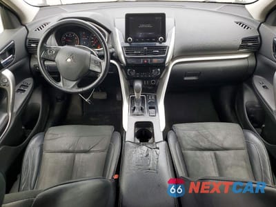 Zdjęcie 8 z 13 samochodu: 2022 MITSUBISHI ECLIPSE CROSS SE VIN:JA4ASWAA0NZ005995 - miniatura