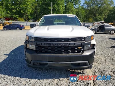 Piąte zdjęcie samochodu w środku: 2019 CHEVROLET SILVERADO C1500 VIN:1GCRWAEH2KZ377728 - miniatura