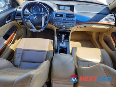 Zdjęcie 8 z 12 samochodu: 2012 HONDA ACCORD EXL VIN:1HGCP3F82CA022167 - miniatura