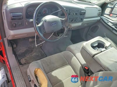 Zdjęcie 8 z 11 samochodu: 2006 FORD F350 SRW SUPER DUTY VIN:1FTWX31YX6EA04581 - miniatura
