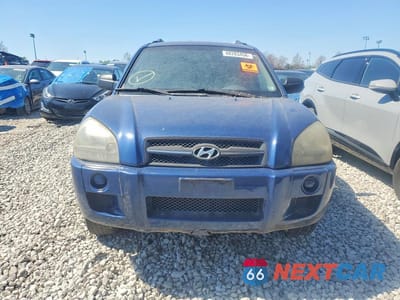 Piąte zdjęcie samochodu w środku: 2005 HYUNDAI TUCSON GL VIN:KM8JM12BX5U123894 - miniatura