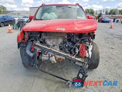 Piąte zdjęcie samochodu w środku: 2015 JEEP RENEGADE LATITUDE VIN:ZACCJBBT0FPB64435 - miniatura