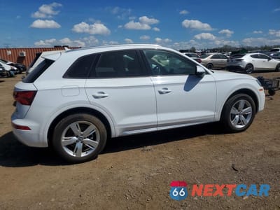 Trzecie zdjęcie samochodu z tyłu: 2018 AUDI Q5 PREMIUM VIN:WA1ANAFY1J2004812 - miniatura