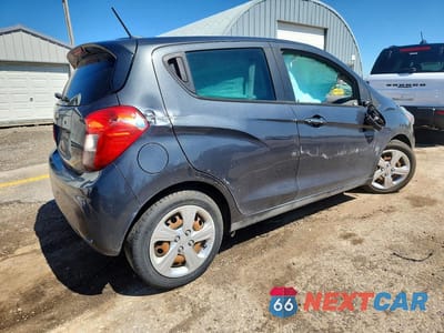 Trzecie zdjęcie samochodu z tyłu: 2020 CHEVROLET SPARK LS VIN:KL8CB6SA0LC475904 - miniatura