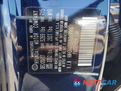 Zdjęcie 12 z 12 samochodu: 2018 GENESIS G80 3.8 VIN:KMHGN4JE2JU269964 - miniatura