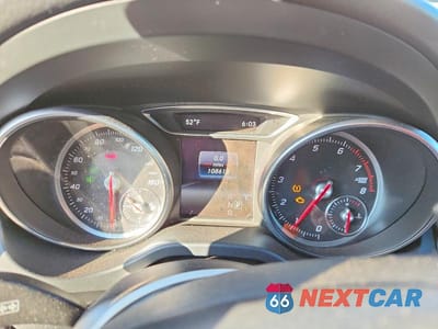 Zdjęcie 9 z 13 samochodu: 2019 MERCEDES-BENZ GLA 250 4MATIC VIN:WDCTG4GB4KJ586961 - miniatura