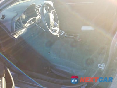 Zdjęcie 7 z 11 samochodu: 2019 HYUNDAI ELANTRA SEL VIN:5NPD84LF8KH462040 - miniatura