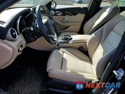 Zdjęcie 7 z 11 samochodu: 2015 MERCEDES-BENZ C 300 4MATIC VIN:55SWF4KB4FU050925 - miniatura