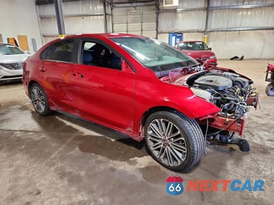 Czwarte zdjęcie samochodu z boku: 2022 KIA FORTE GT VIN:3KPF44AC1NE437440 - miniatura