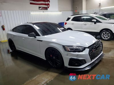 Czwarte zdjęcie samochodu z boku: 2023 AUDI S5 PRESTIGE VIN:WAUB4DF55PA060476 - miniatura