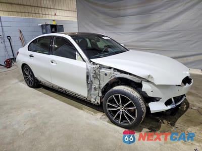 Czwarte zdjęcie samochodu z boku: 2022 BMW 330XI VIN:3MW5R7J07N8C78200 - miniatura