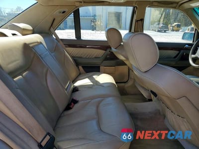 Zdjęcie 10 z 13 samochodu: 1995 MERCEDES-BENZ S 500 VIN:WDBGA51E9SA268964 - miniatura