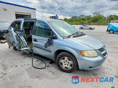 Czwarte zdjęcie samochodu z boku: 2003 DODGE GRAND CARAVAN SE VIN:1D4GP243X3B199046 - miniatura