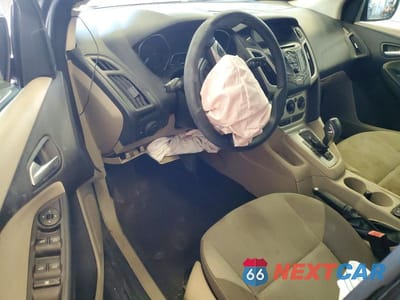 Zdjęcie 8 z 11 samochodu: 2013 FORD FOCUS SE VIN:1FADP3F24DL232487 - miniatura