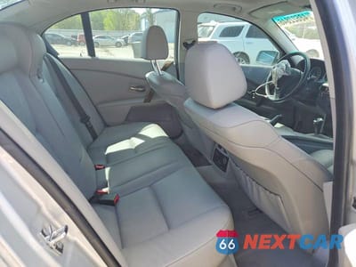 Zdjęcie 10 z 11 samochodu: 2007 BMW 530 I VIN:WBANE73577B996996 - miniatura