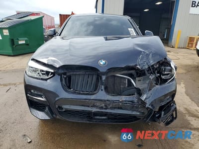Piąte zdjęcie samochodu w środku: 2021 BMW X4 XDRIVEM40I VIN:5UX2V5C07M9E78146 - miniatura