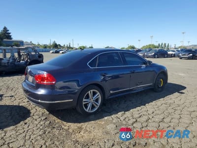 Trzecie zdjęcie samochodu z tyłu: 2015 VOLKSWAGEN PASSAT SEL VIN:1VWCV7A36FC076276 - miniatura
