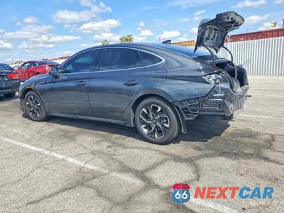 Drugie zdjęcie samochodu z przodu: 2024 HYUNDAI SONATA SEL VIN:KMHL64JA3RA389312 - miniatura