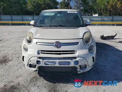 Piąte zdjęcie samochodu w środku: 2014 FIAT 500L TREKKING VIN:ZFBCFADH1EZ010043 - miniatura
