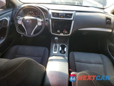Zdjęcie 8 z 12 samochodu: 2017 NISSAN ALTIMA 2.5 SV VIN:1N4AL3AP6HC280015 - miniatura