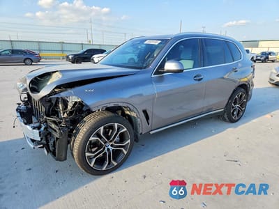 2025 BMW X5 XDRIVE40I 5UX23EU01S9Y95373 - główne zdjęcie licytacji z USA - miniatura