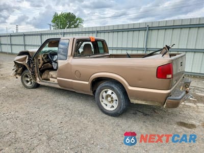 Drugie zdjęcie samochodu z przodu: 2002 CHEVROLET S TRUCK S10 VIN:1GCCS19W828204277 - miniatura