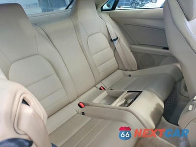 Zdjęcie 10 z 11 samochodu: 2012 MERCEDES-BENZ E 350 VIN:WDDKJ5KB1CF132189 - miniatura