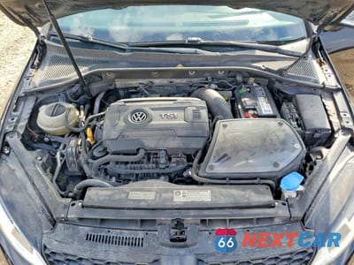 Zdjęcie 11 z 12 samochodu: 2015 VOLKSWAGEN GTI VIN:3VW4T7AUXFM083989 - miniatura