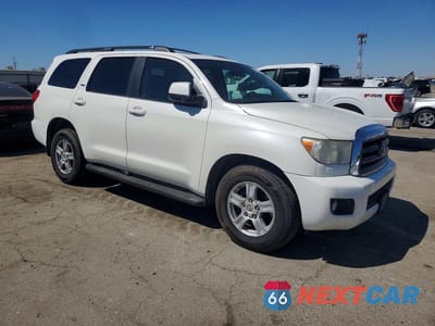 Czwarte zdjęcie samochodu z boku: 2011 TOYOTA SEQUOIA SR5 VIN:5TDZY5G19BS031548 - miniatura