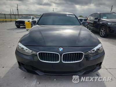 Piąte zdjęcie samochodu w środku: 2013 BMW 328 I VIN:WBA3A5C55DF356670 - miniatura