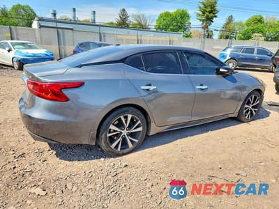 Trzecie zdjęcie samochodu z tyłu: 2018 NISS MAXIMA VIN:1N4AA6AP6JC371122 - miniatura