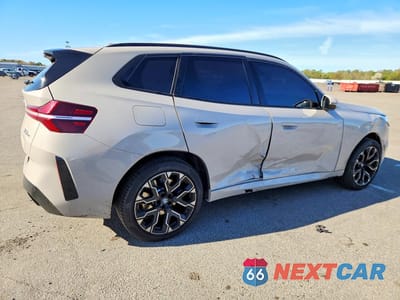 Trzecie zdjęcie samochodu z tyłu: 2025 BMW X3 30 XDRIVE VIN:5UX53GP07S9010601 - miniatura