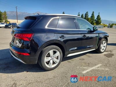Trzecie zdjęcie samochodu z tyłu: 2019 AUDI Q5 PREMIUM PLUS VIN:WA1BNAFY1K2021857 - miniatura