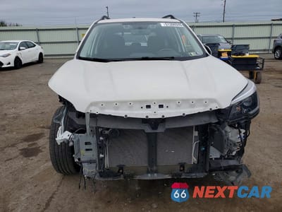 Piąte zdjęcie samochodu w środku: 2021 SUBARU FORESTER PREMIUM VIN:JF2SKAJC4MH546682 - miniatura
