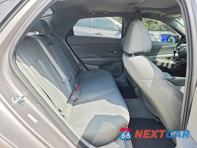 Zdjęcie 10 z 12 samochodu: 2021 HYUNDAI ELANTRA SEL VIN:KMHLN4AGXMU140312 - miniatura