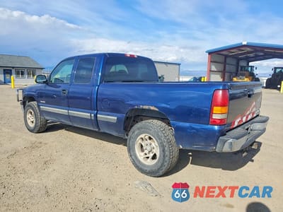Drugie zdjęcie samochodu z przodu: 2000 CHEVROLET SILVERADO K1500 VIN:1GCEK19T5YE357031 - miniatura