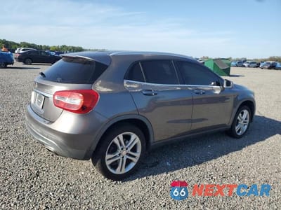 Trzecie zdjęcie samochodu z tyłu: 2015 MERCEDES-BENZ GLA 250 4MATIC VIN:WDCTG4GB8FJ122027 - miniatura
