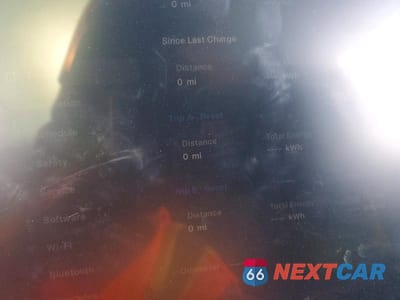 Zdjęcie 9 z 11 samochodu: 2023 TESLA MODEL 3 VIN:5YJ3E1EAXPF625281 - miniatura