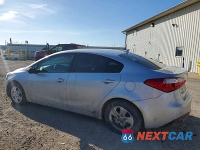 Drugie zdjęcie samochodu z przodu: 2015 KIA FORTE LX VIN:KNAFK4A64F5367328 - miniatura