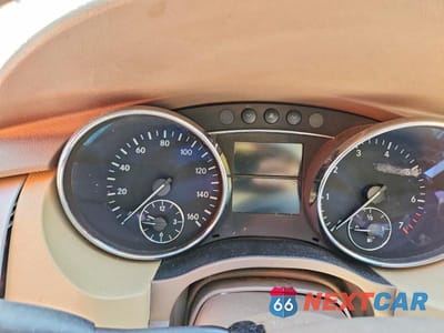 Zdjęcie 9 z 13 samochodu: 2007 MERCEDES-BENZ R 350 VIN:4JGCB65E57A055221 - miniatura