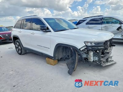 Czwarte zdjęcie samochodu z boku: 2022 JEEP GRAND CHEROKEE LIMITED 4XE VIN:1C4RJYB60N8756943 - miniatura