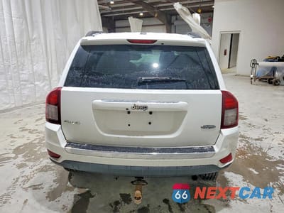 Zdjęcie 6 z 12 samochodu: 2015 JEEP COMPASS LATITUDE VIN:1C4NJDEB8FD109294 - miniatura