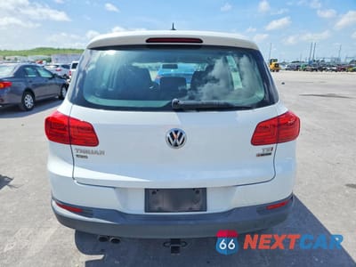 Zdjęcie 6 z 12 samochodu: 2017 VOLKSWAGEN TIGUAN S VIN:WVGBV7AX1HK054661 - miniatura