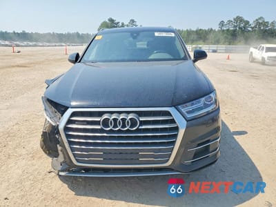 Piąte zdjęcie samochodu w środku: 2018 AUDI Q7 PREMIUM VIN:WA1AHAF78JD007337 - miniatura